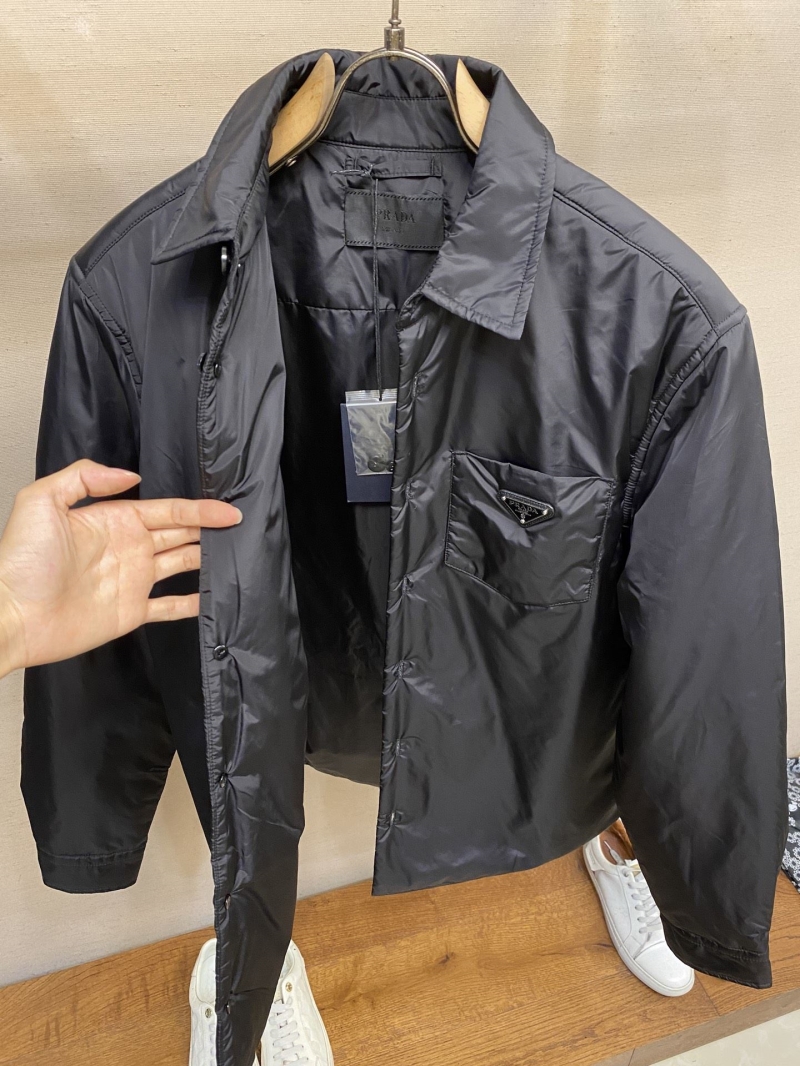 Pra*a outwear